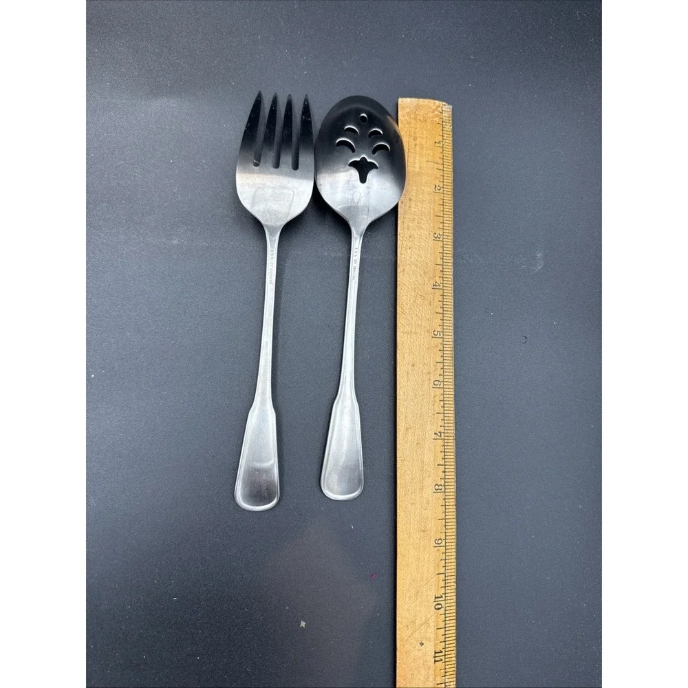 Oneida Stainless Serving Spoon Fork Yorktowne SSS 8.25